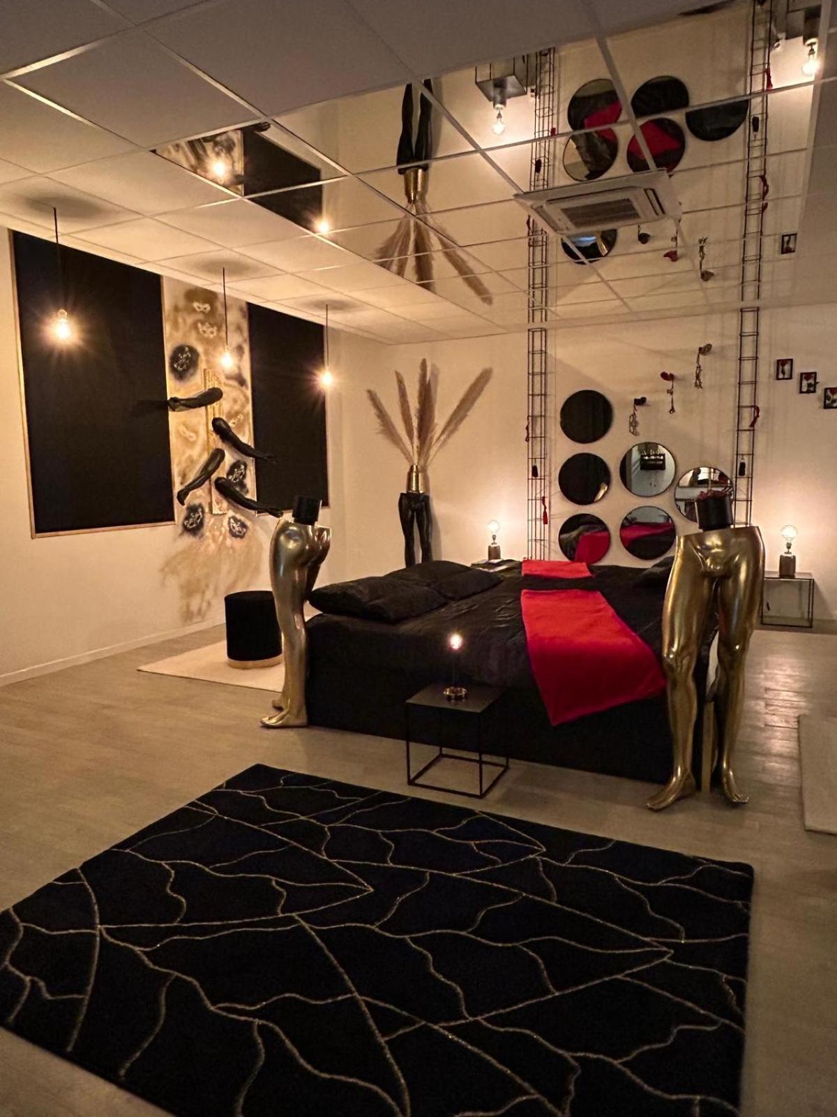 L'Escapade Sensuelle - La Love Room D'Epernay Ngoại thất bức ảnh